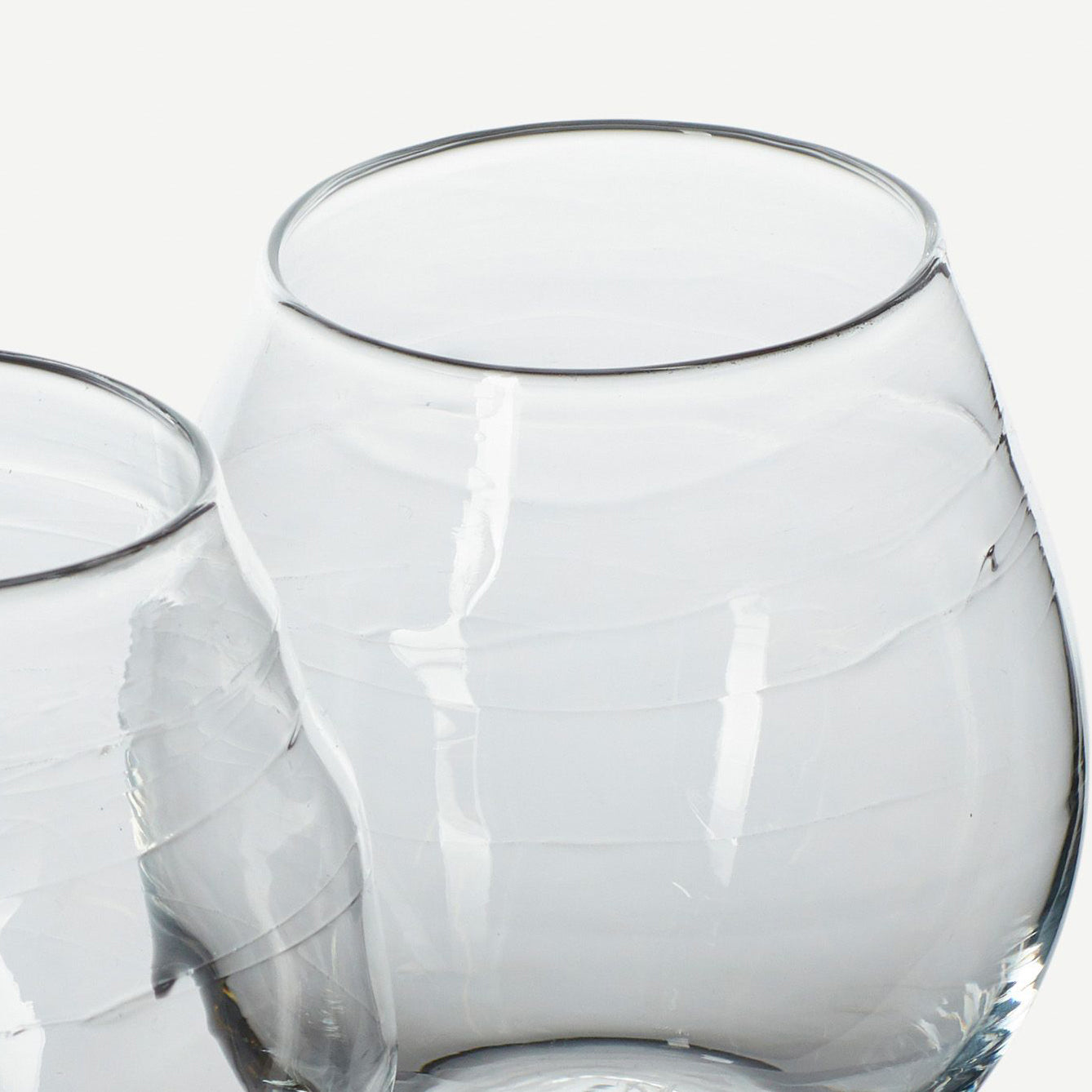 detail of stemless wine glass