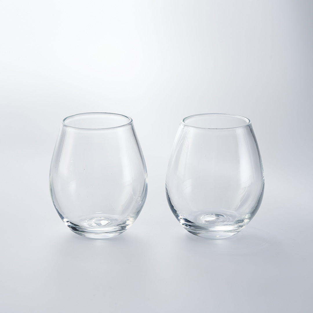 clear glass whiskey glasses