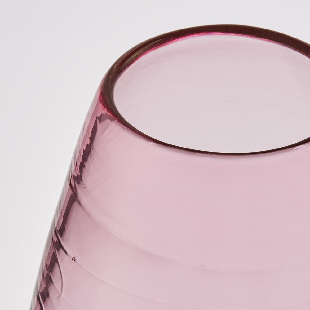 Elegant glass vase